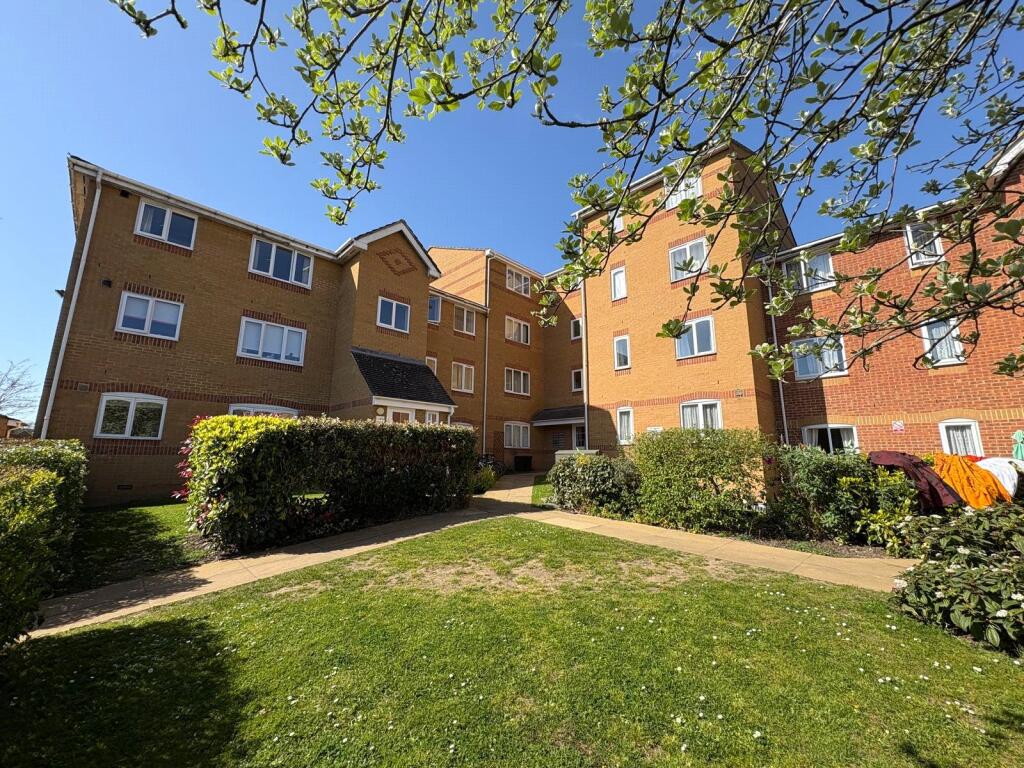 Main image of property: Ascot Court, Aldershot, Hampshire, GU11