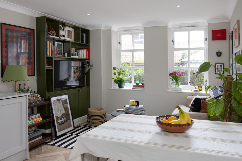 Apartment in London - View 5