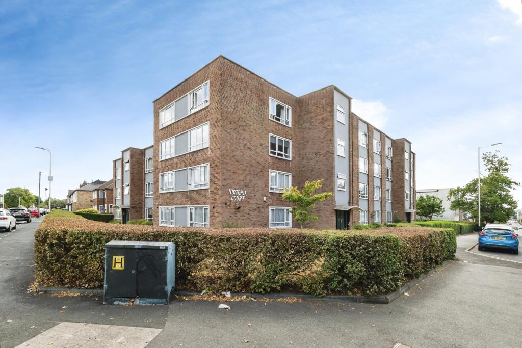Apartment in Romford - More