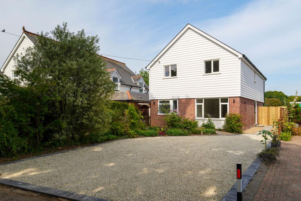 4-bed detached on The Street, Bossingham, CT4, £650,000
