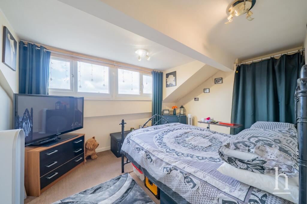 Euston Grove, Prenton, CH43 photo 4