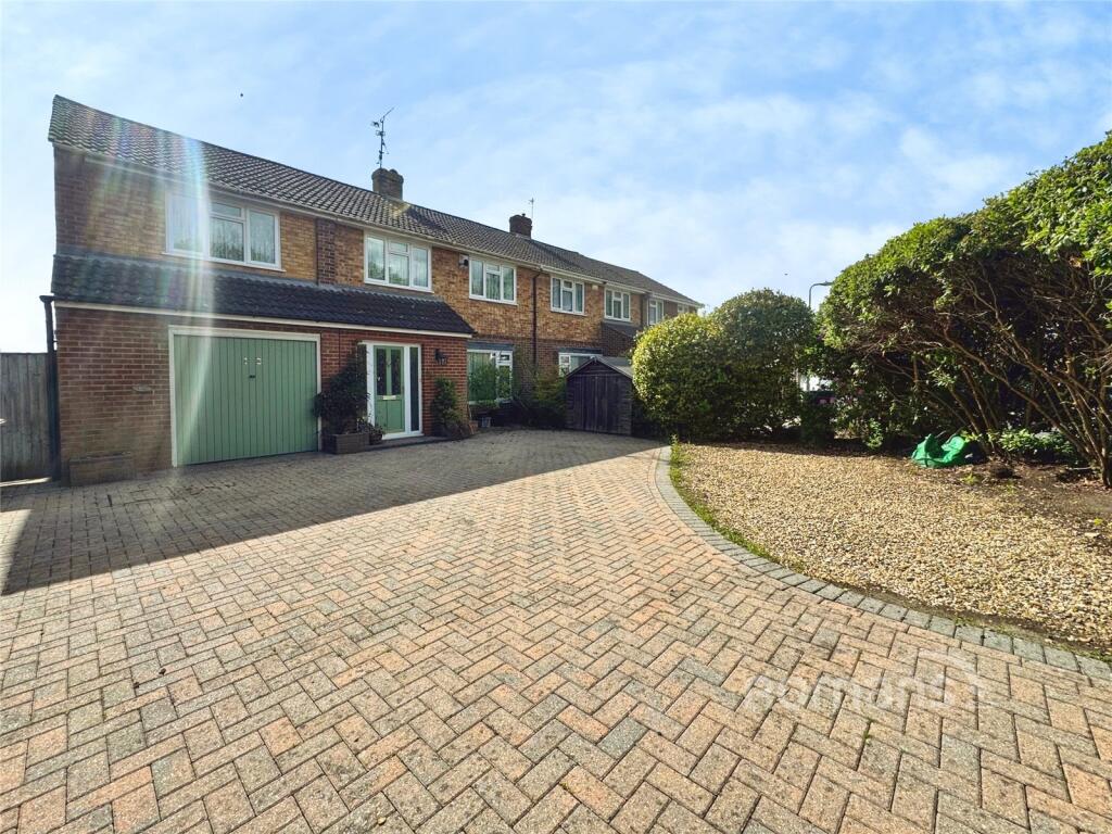 4-bed semi-detached on Beta Road, Farnborough, £500,000