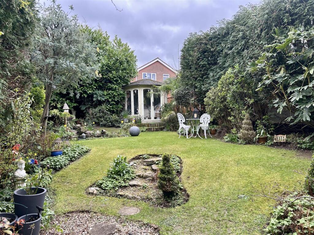 Additional image 25 of Sandringham Drive, Rowley Regis