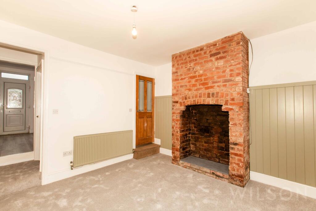 House in Bolsover, Old Bolsover - More