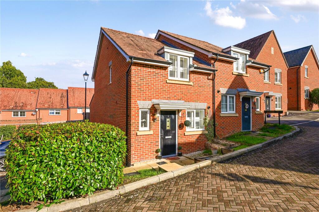 2-bed semi-detached on Filbert Grove, Hartley Wintney, Hook, Hampshire, RG27, £425,000