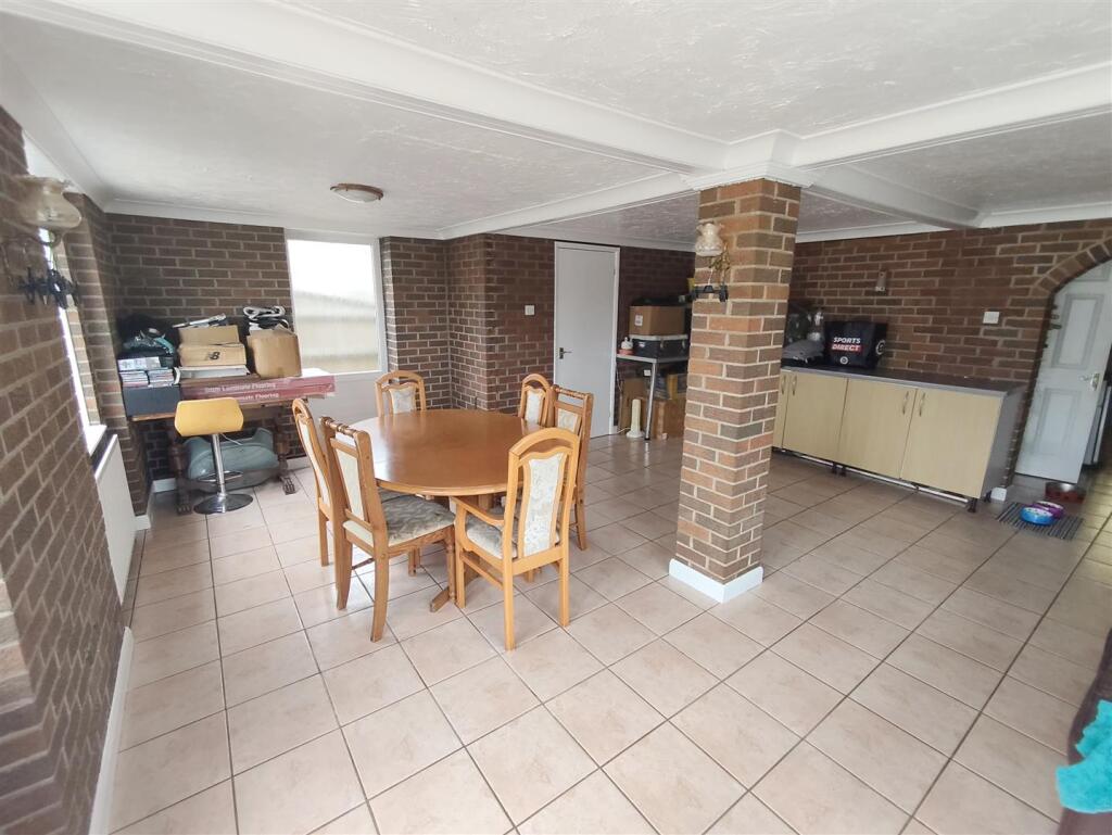 Highstock Lane, Gedney Hill, Spalding photo 3