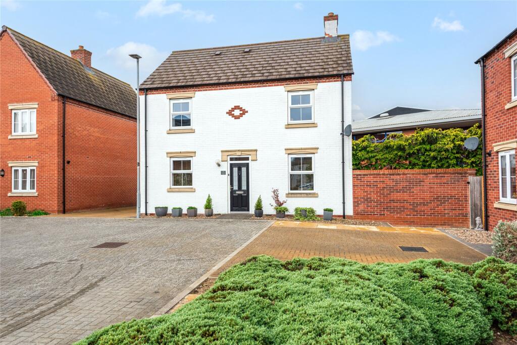 Main image of property: Lambert Court, Newport Pagnell, Buckinghamshire, MK16