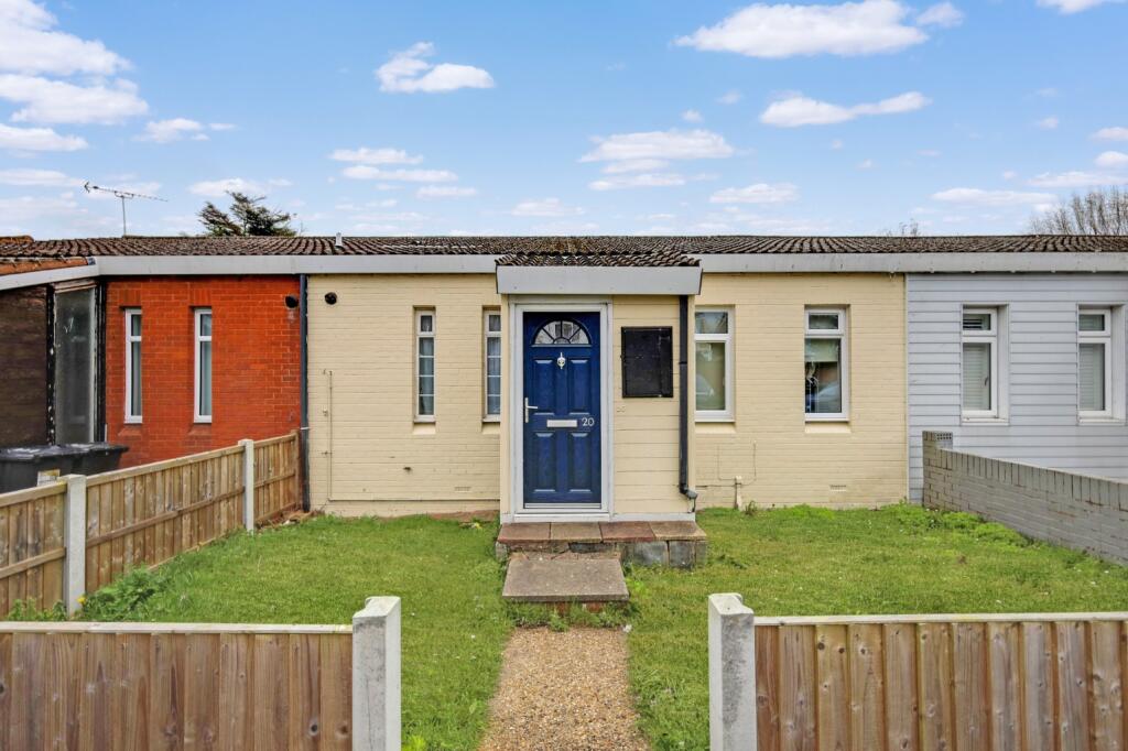 Main image of property: Rivertons, Basildon, Essex, SS16