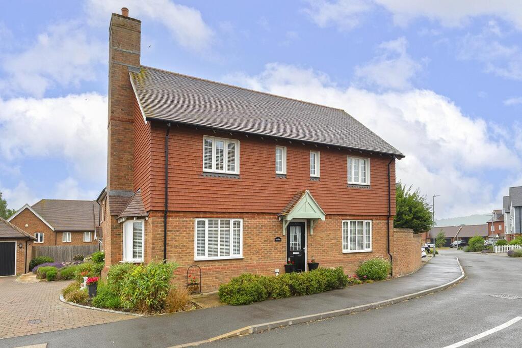Main image of property: Novello Close, Borough Green, Sevenoaks
