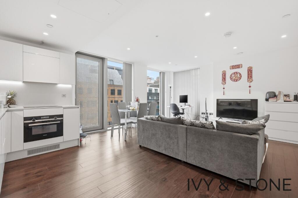 Apartment in London, East Smithfield, Whitechapel - View 2