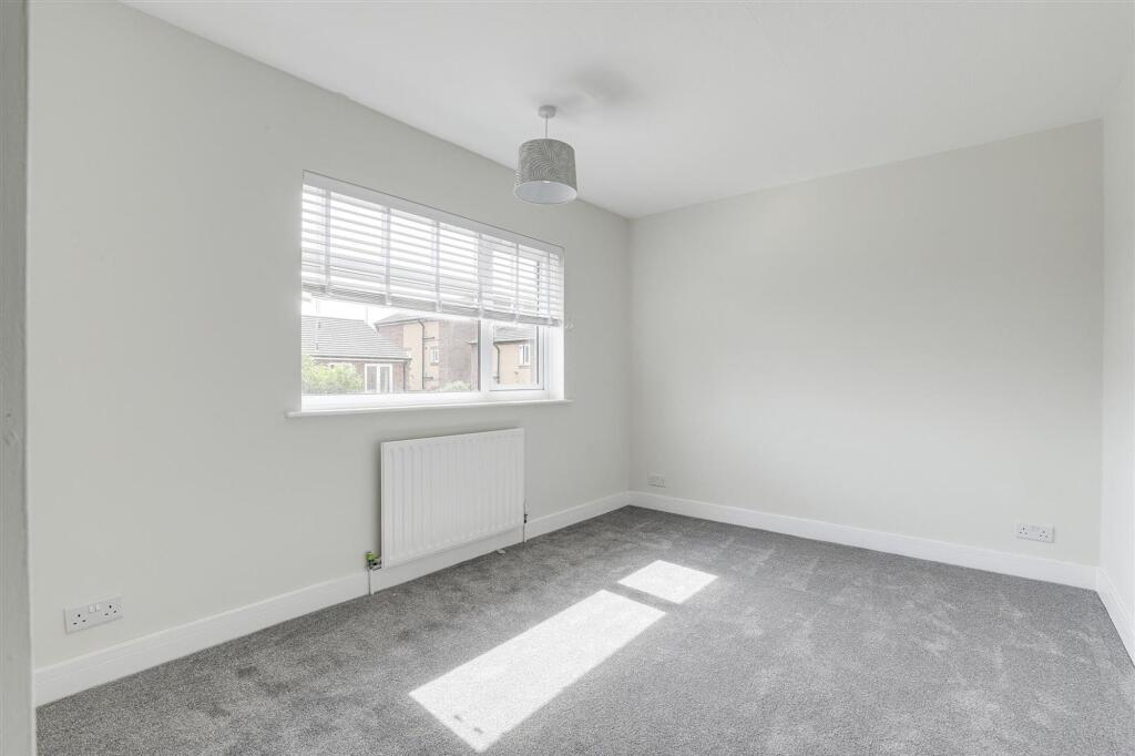 House in Gedling, Daybrook - More