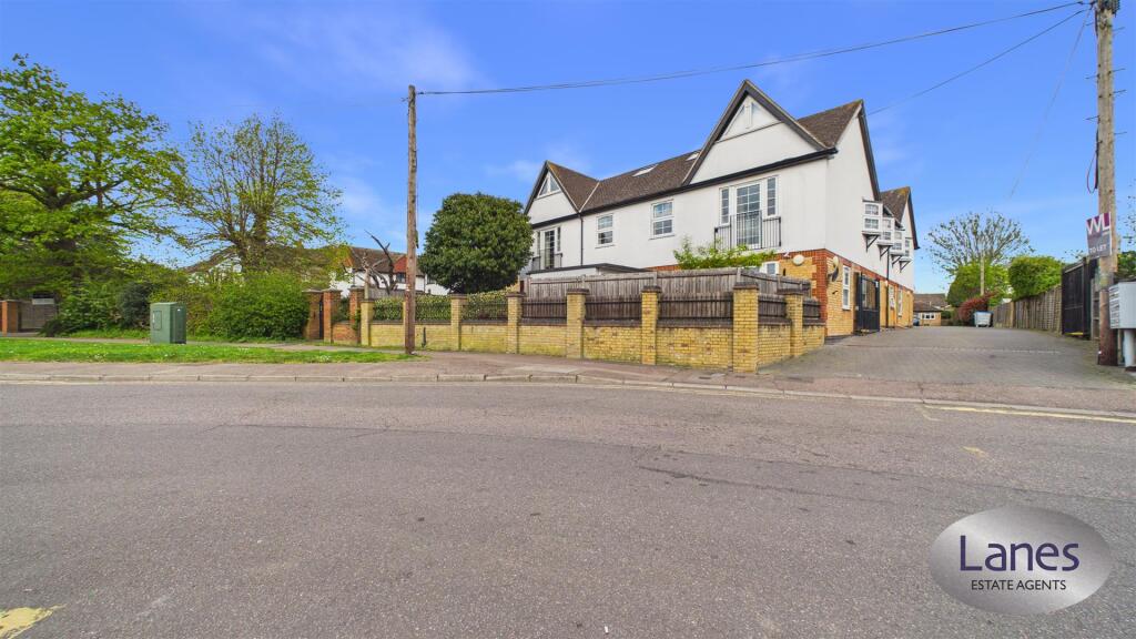 Main image of property: Flamstead End Road, Cheshunt