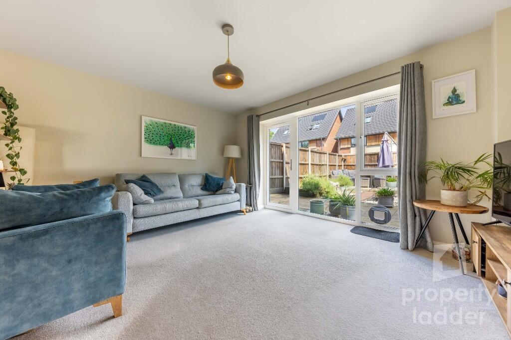 House in Norwich, New Catton - More