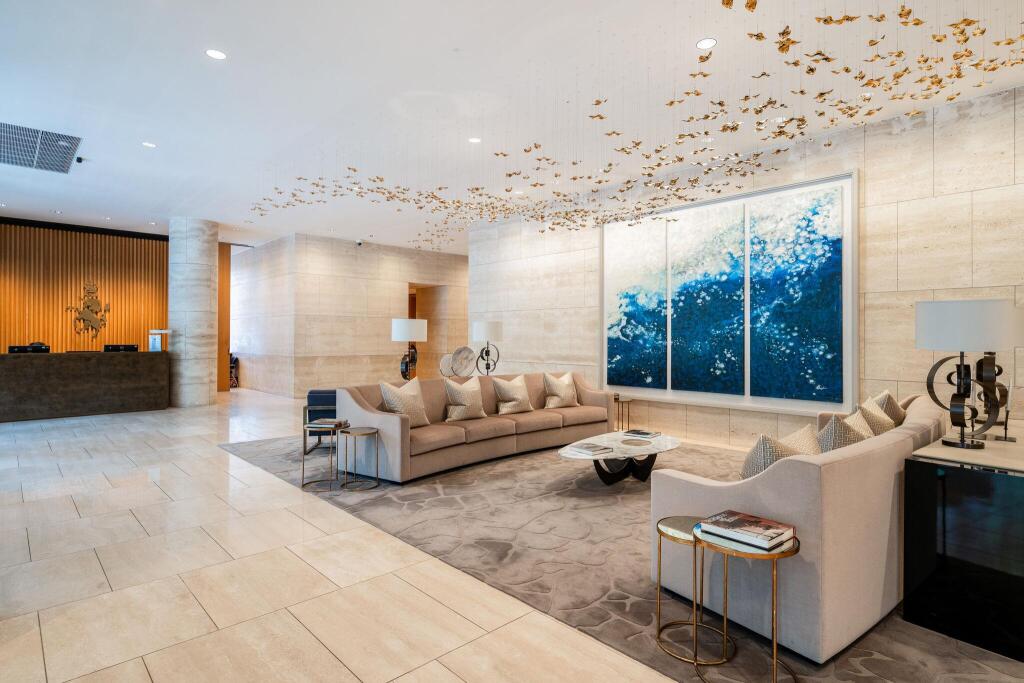 Apartment in London - View 2