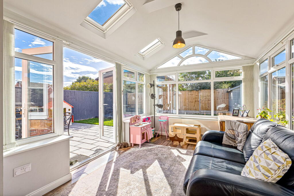 Belcher Close, Heather, LE67 2RN photo 4