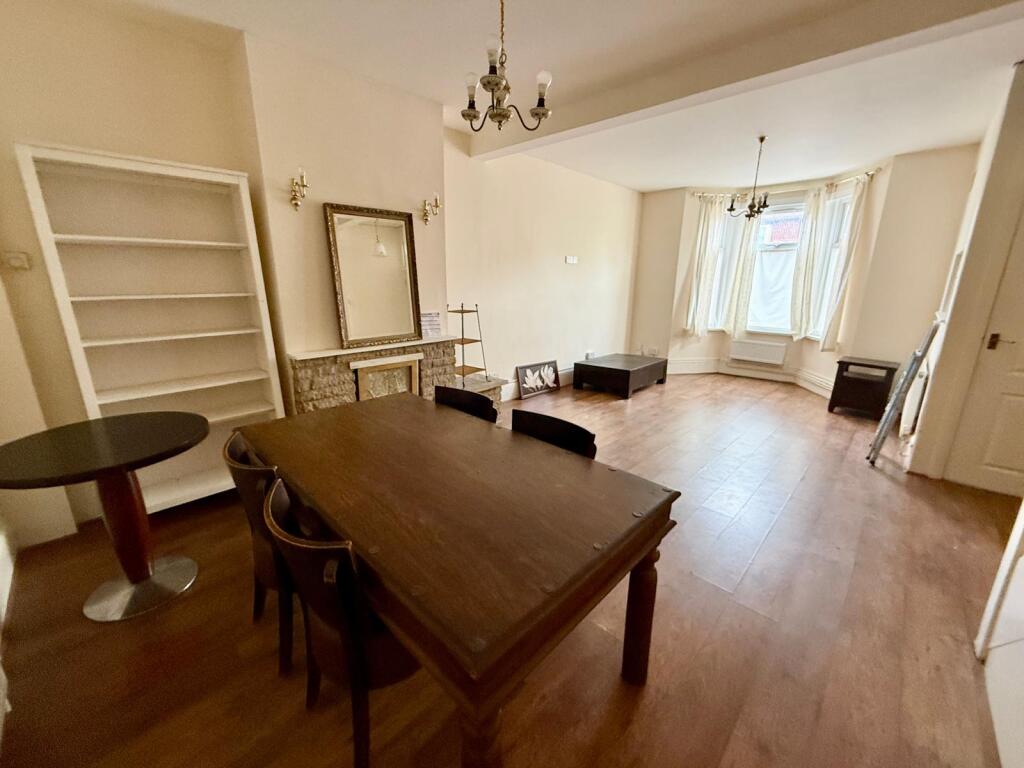 Main image of property: London, E11