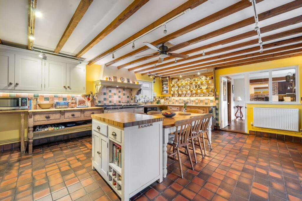 House in Stroud, Churchend, Eastington - View 3