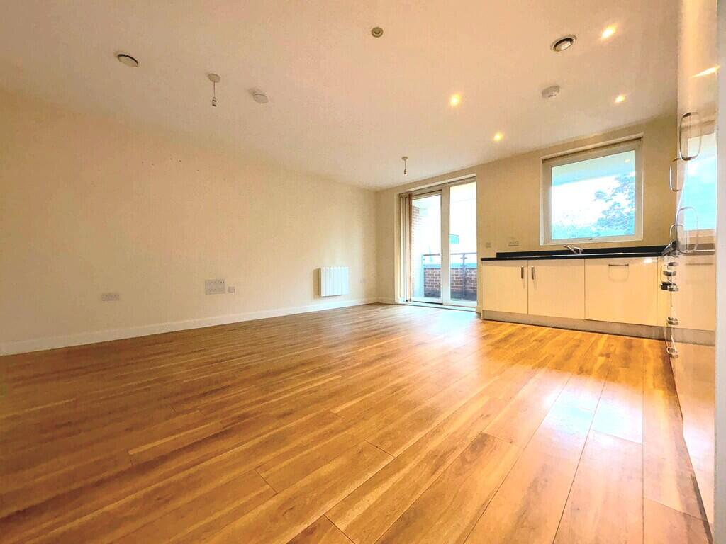 Apartment in Harrow - View 2