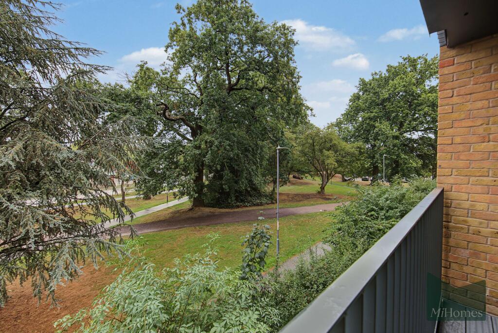 Link Drive, Hatfield, AL10 photo 5