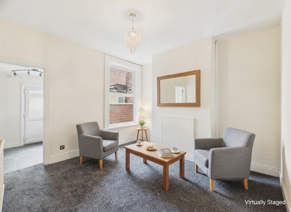 House in Hull, Kingston upon Hull - View 3