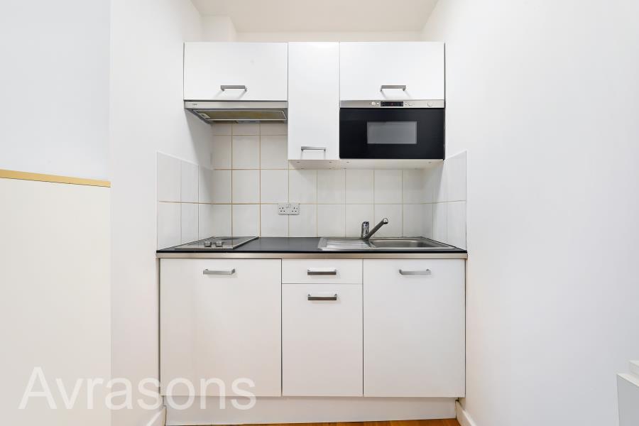 Studio flat for rent
