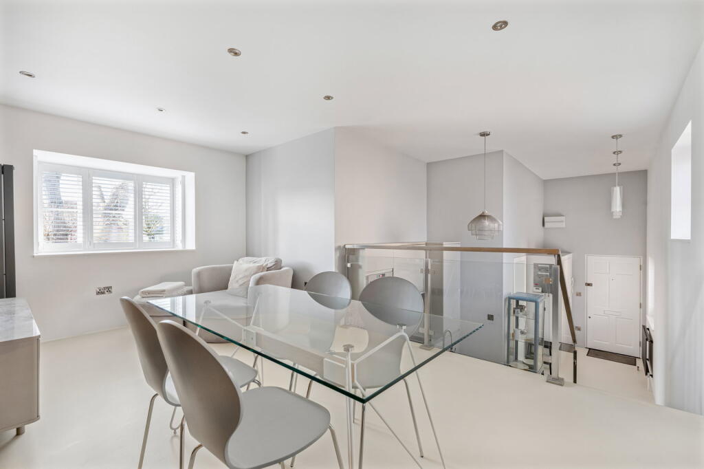 Main image of property: Somerset Gardens, London, N17 8JF
