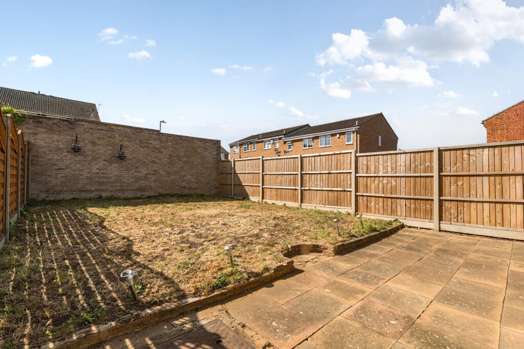 House in Swanley, High Firs - More