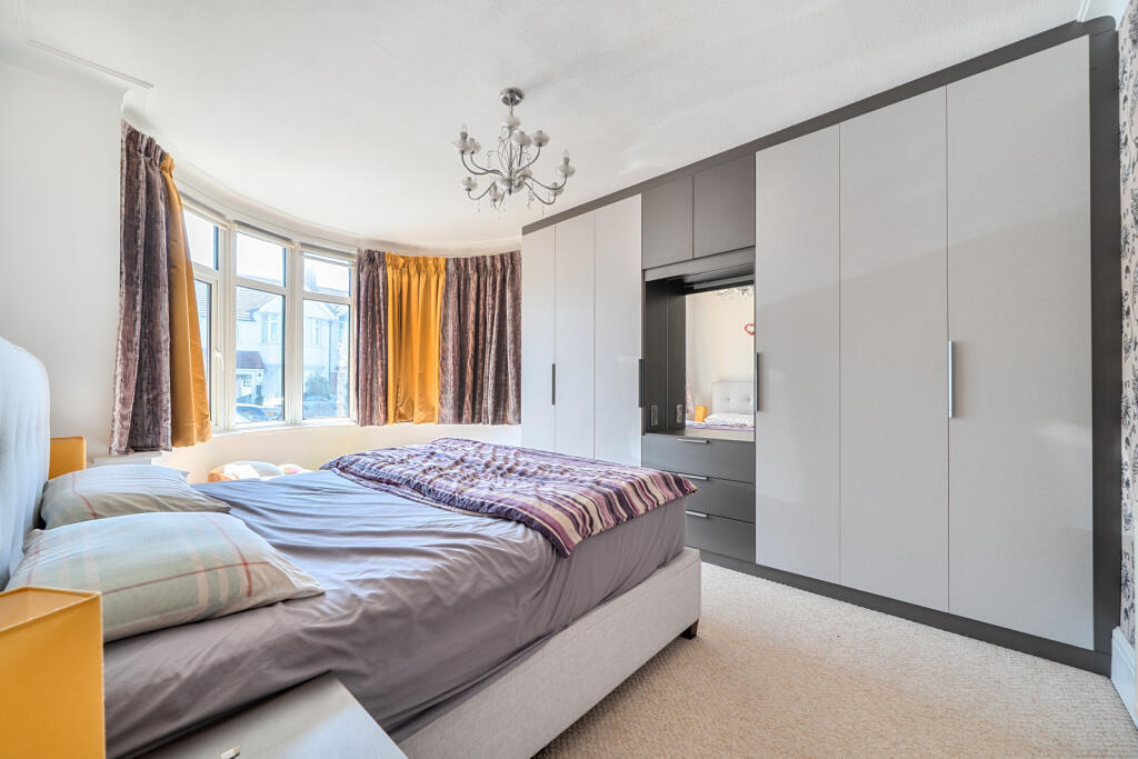 Kingsfield Avenue, Harrow, HA2 - View 5