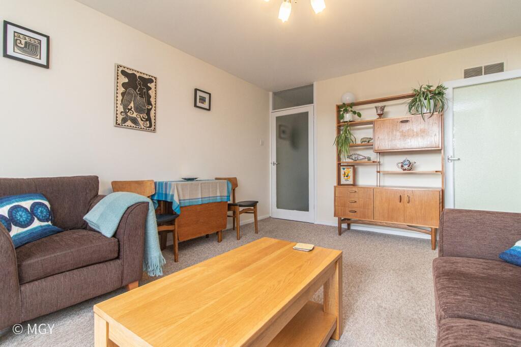 Apartment in Barry, Vale of Glamorgan - View 5