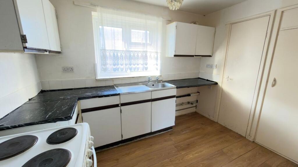 Main image of property: Luther Close, Nottingham