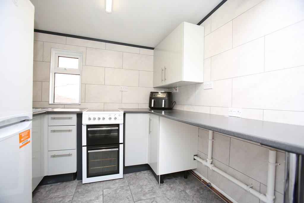 Additional image 4 of 30A Monks Way, Amington, Tamworth, Staffordshire B77 3DB