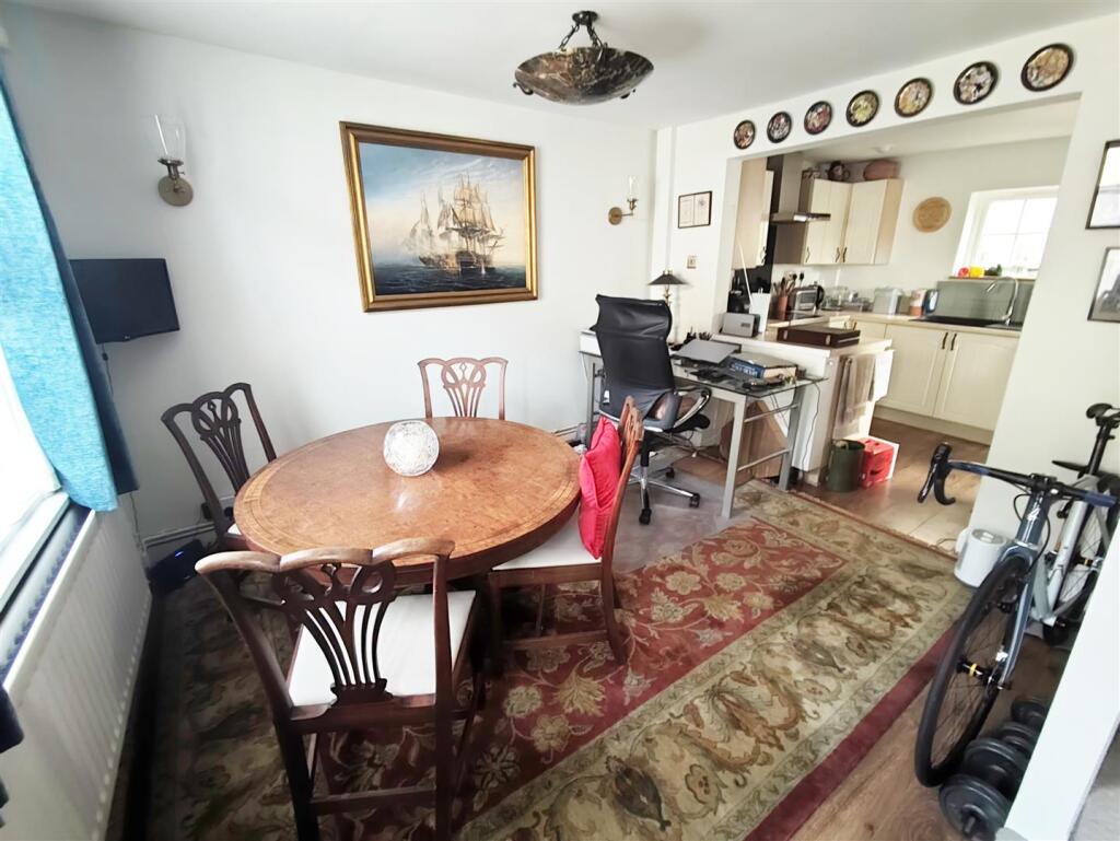 House in Peterborough, Crowland - More