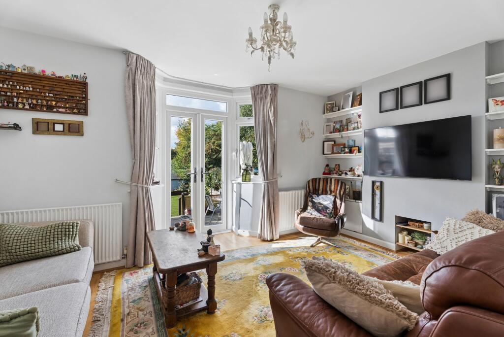 House in Watford - View 5