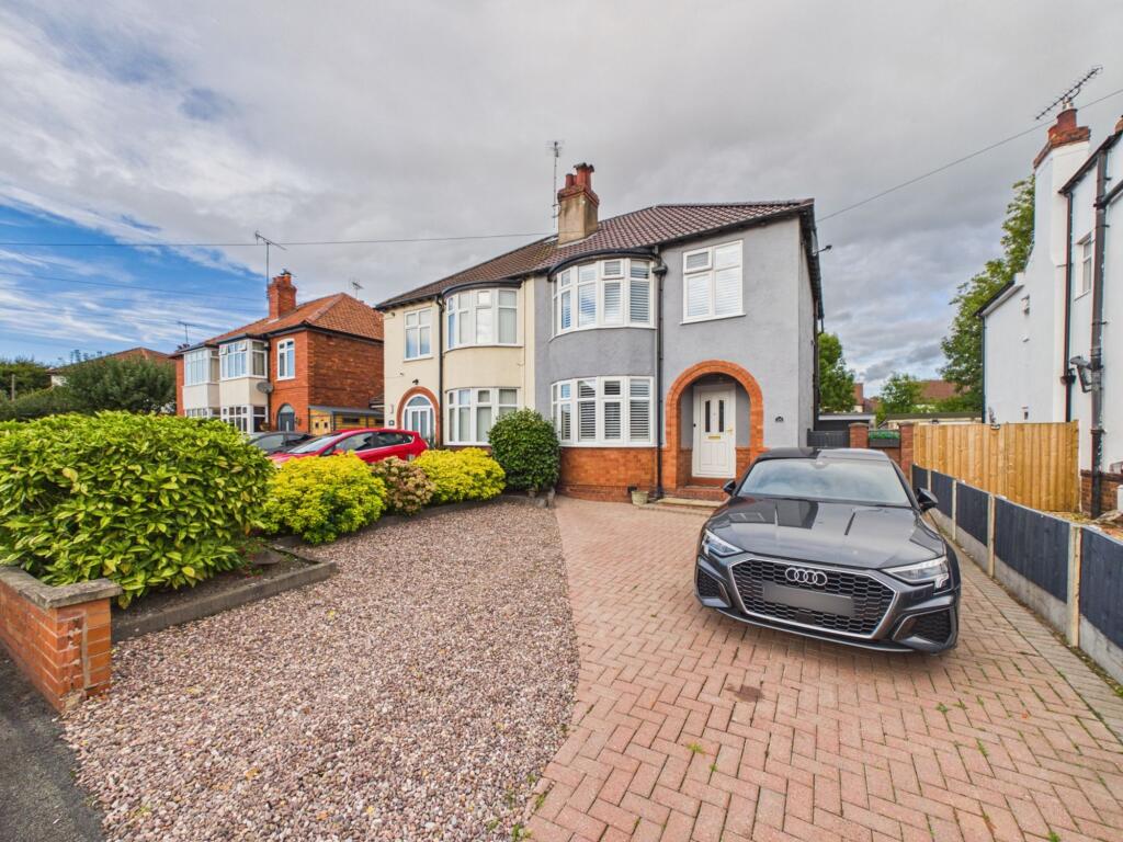 3-bed semi-detached on Dicksons Drive, Chester, CH2, £380,000