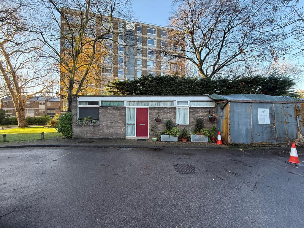 Main image of property: Lodges 55 & 56 and Garages, Park Close, Ilchester Place, Holland Park, London, Greater London, W14