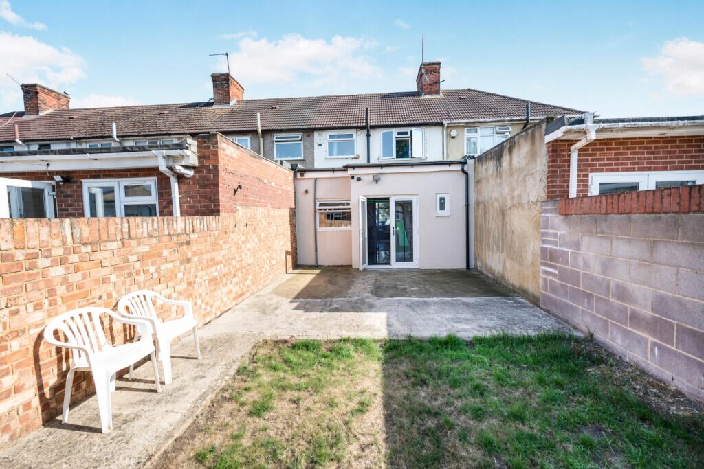 House in Southall - View 2