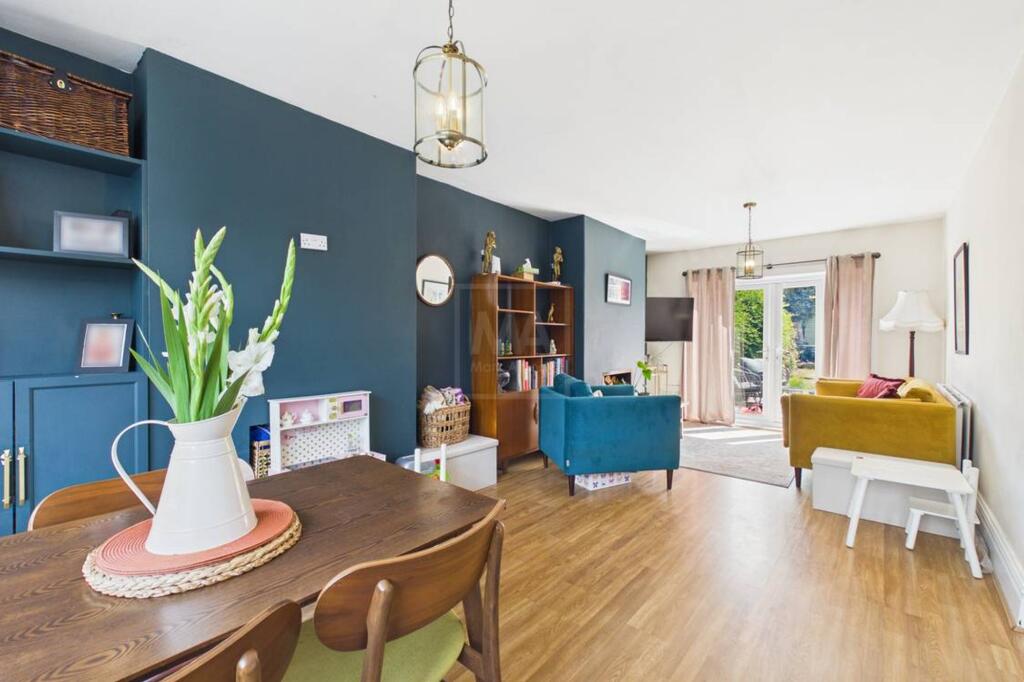 House in Warrington, Grappenhall, Grappenhall and Thelwall - More