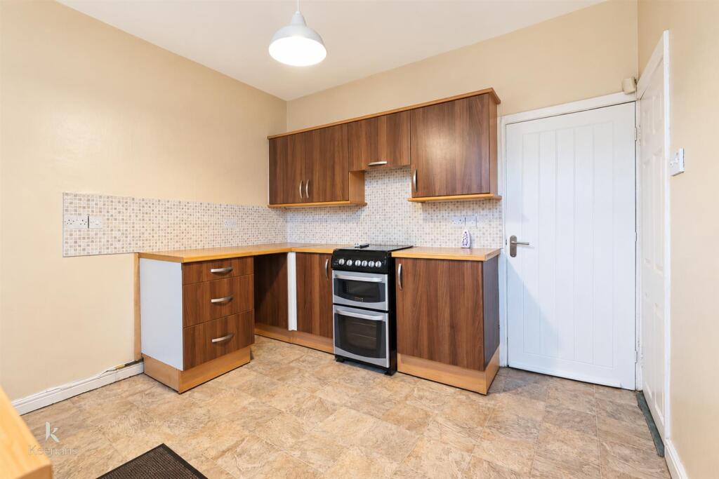 House in Salford, Newtown - View 5