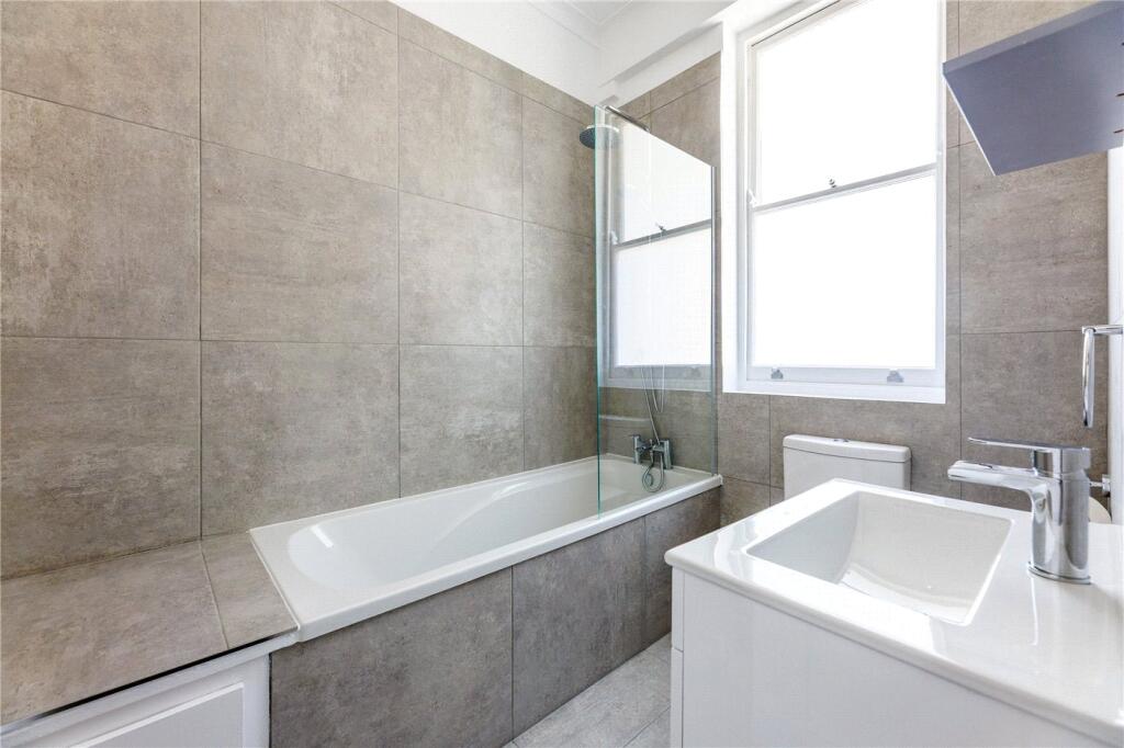 Apartment in London, Wandsworth - View 5