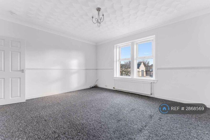 Apartment in Kilmarnock - View 3
