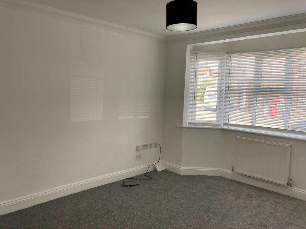 Apartment in Chelmsford, Melbourne - View 2