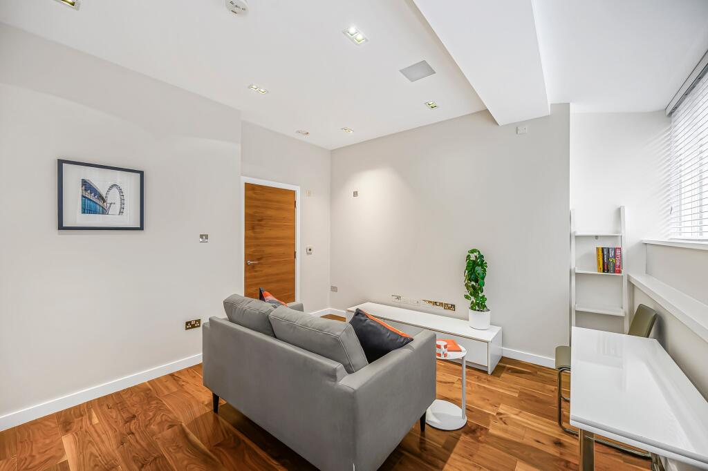 Apartment in London - View 4