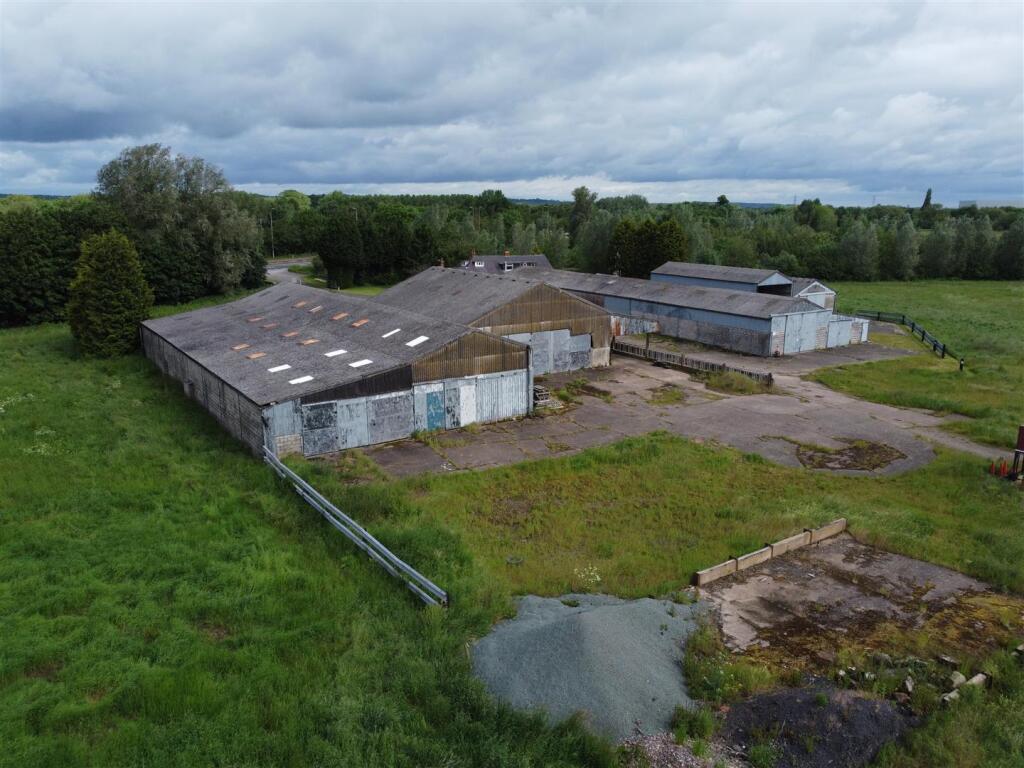 Willowbrook Farm, Burton Road, Alrewas, Burton-On-Trent photo 4