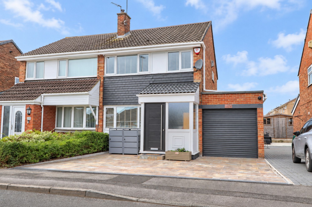 3-bed semi-detached on 32, Malton Drive, Stockton-On-Tees, TS19, £185,000