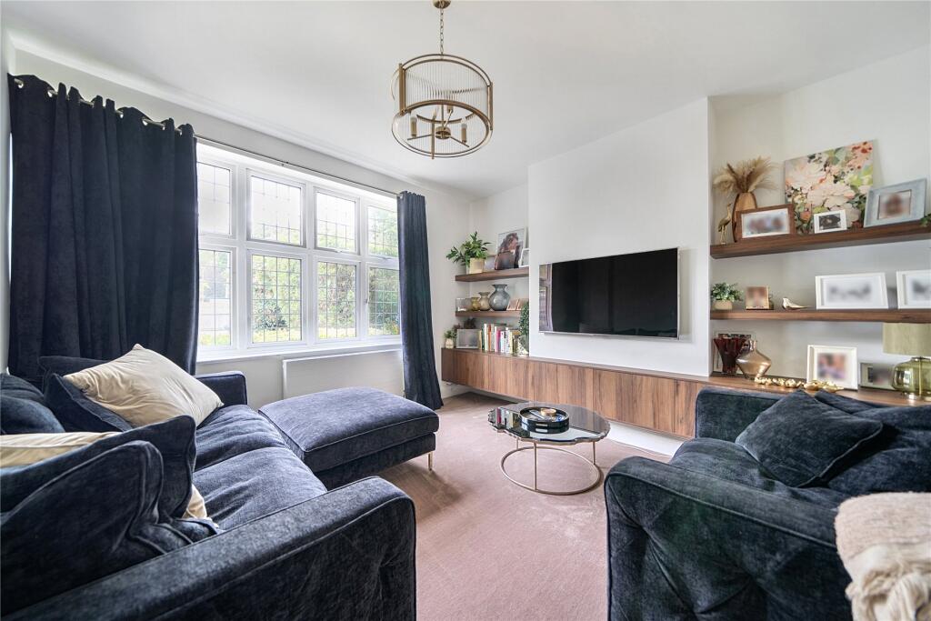 House in London - More