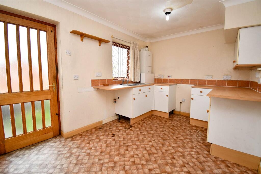 Bessborough Road, Prenton, Wirral photo 3