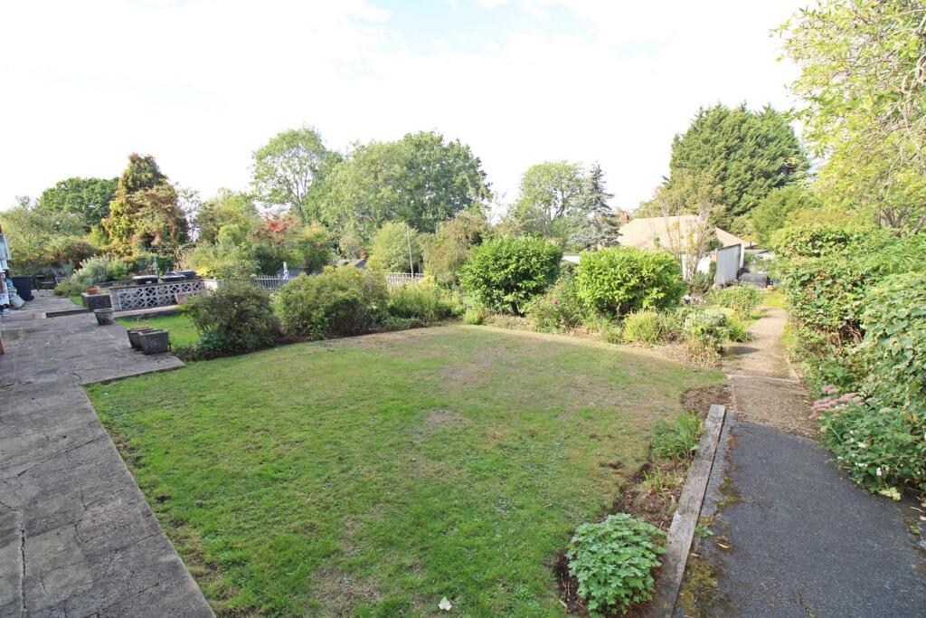30 South Hill Road, Bromley, BR2 photo 3