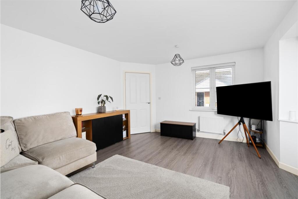Curlew Drive, Norton. Stockton-On-Tees, TS20 photo 3