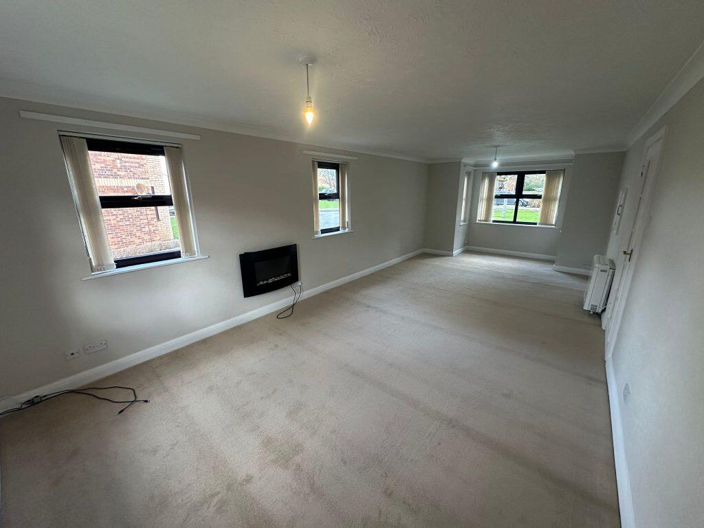 Main image of property: 10 Kilnwick Court