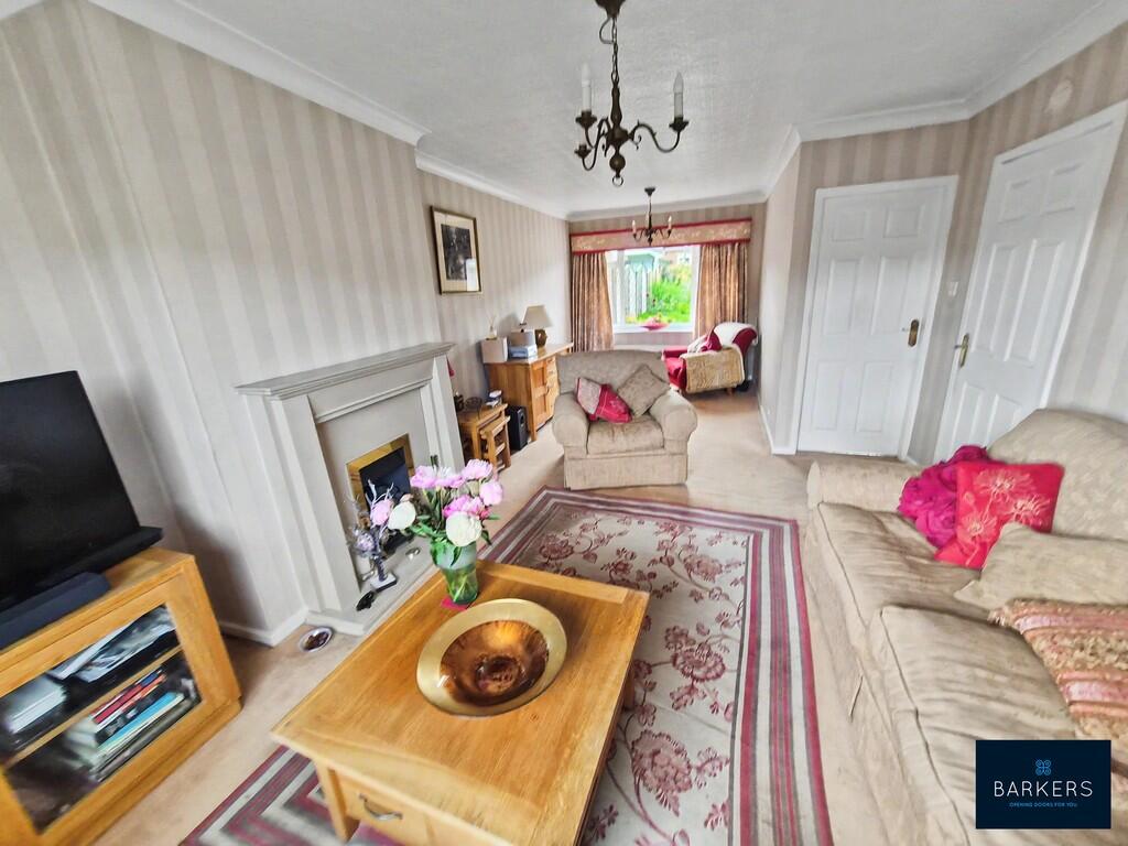 Swincliffe Crescent, Gomersal - View 2